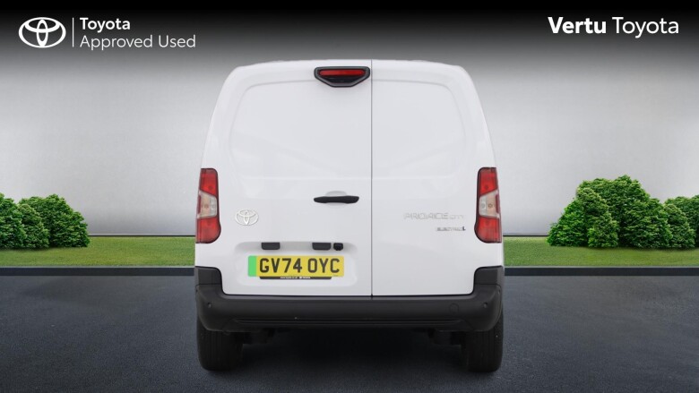 Toyota Proace City L2 Electric Icon Van 50kWh Auto